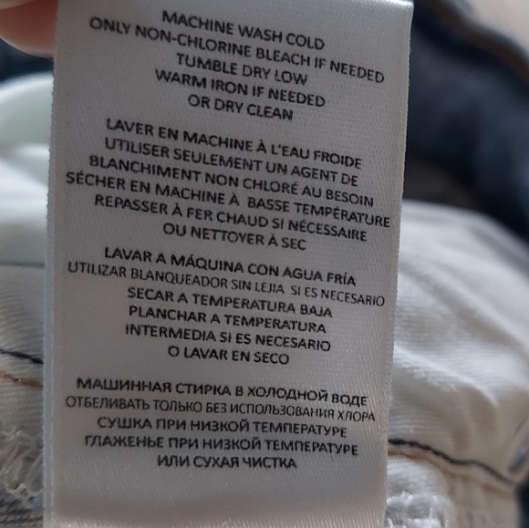 NWT Re/Done 90s High Rise Distressed Ankle Jeans - Picture 11 of 14